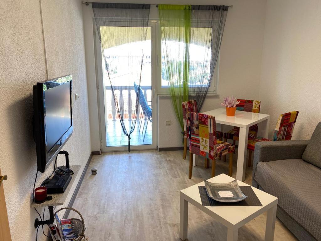 Croliday Apartment With Pool Nin Vrsi Exterior photo